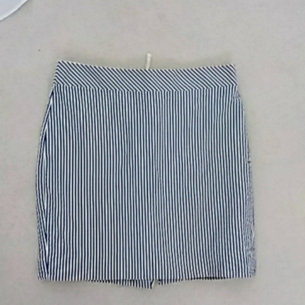 J crew blue and white stopped short skirt